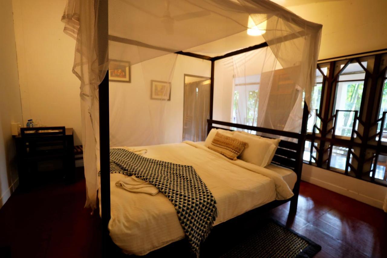 Temple Garden Seaside Cottages Palolem Exterior photo